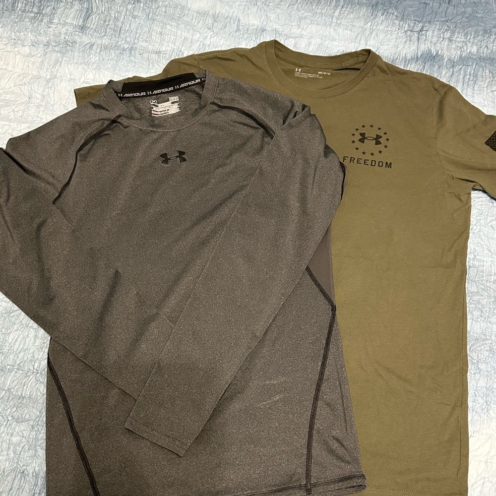 16. Under Armour Men's Charcoal Long Sleeve compression shirt & Army green short